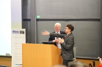 Feb_20_meeting_Prof_Hopfield_taken by Dan Vahaba Princeton_p27
