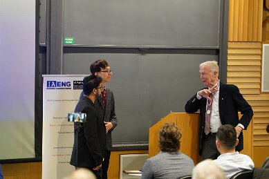 Feb_20_meeting_Prof_Hopfield_taken by Dan Vahaba Princeton_p8
