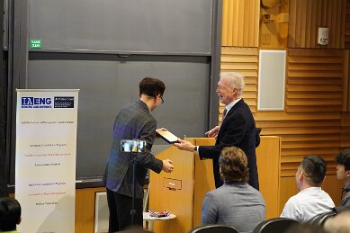 Feb 20 meeting Professor Hopfield and presenting award taken by Dan Vahaba Princeton p 86