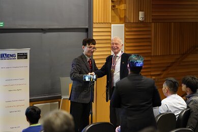 Feb 20 meeting Professor Hopfield and presenting award taken by Dan Vahaba Princeton p 89