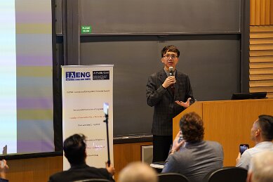 Feb 20 meeting Professor Hopfield presentation taken by Dan Vahaba Princeton p 69